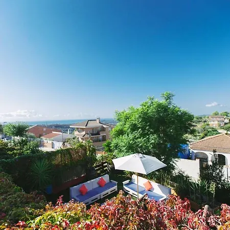 Villa Entre Olivos: Very Charming 18 Sleepers Sant Pere De Ribes
