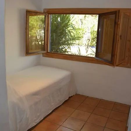 Entre Olivos: Very Charming 18 Sleepers Villa
