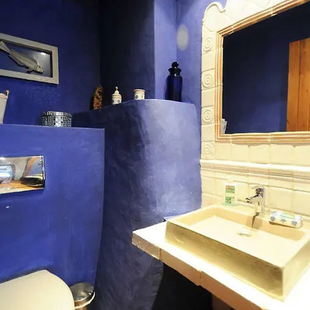 Entre Olivos: Very Charming 18 Sleepers * Sant Pere De Ribes