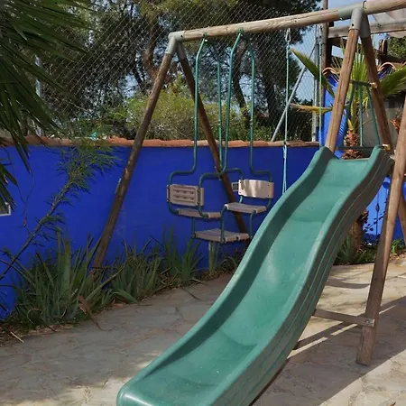 Villa Entre Olivos: Very Charming 18 Sleepers